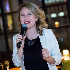 Meet your Posher, Amelia